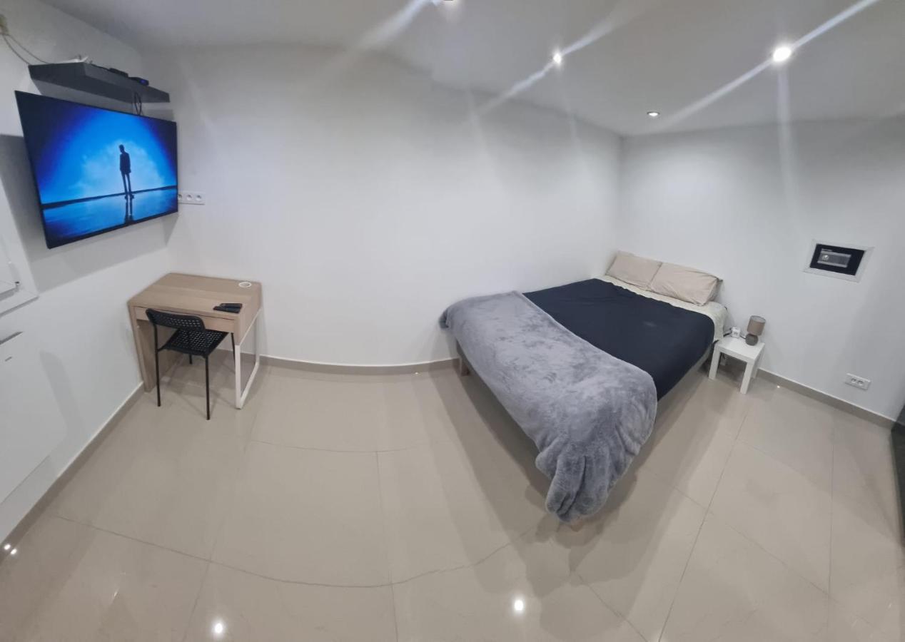 Studio Arena - Groupama Stadium Lyon Meyzieu Bagian luar foto